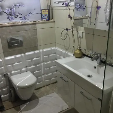 Orka World Bed & Breakfast